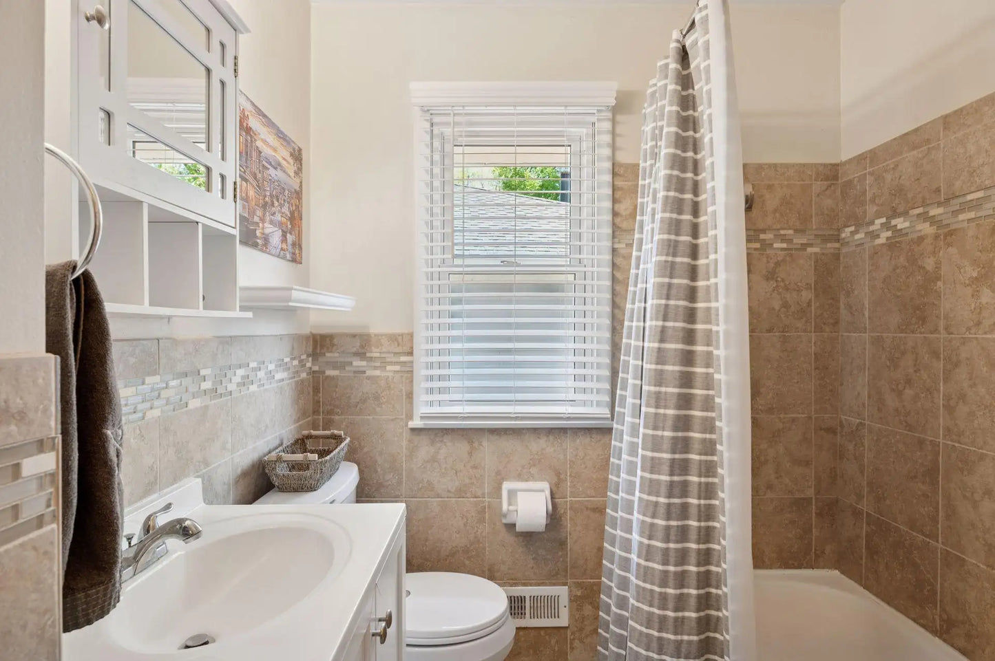 2554 Boone Avenue, Saint Louis Park, MN 55426