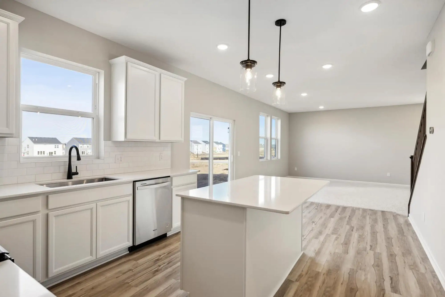 4810 Airlake Drive, Woodbury, MN 55129