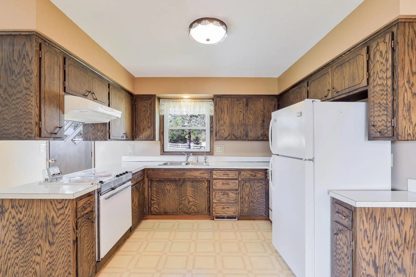 2241 County Road 39 , Silver Creek Twp, MN 55358