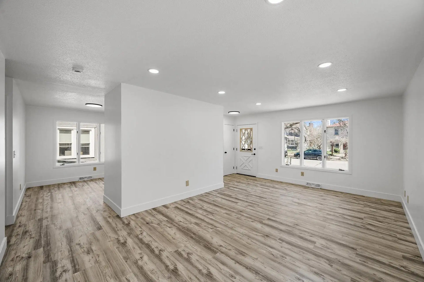 3240 Pleasant Avenue, Minneapolis, MN 55408