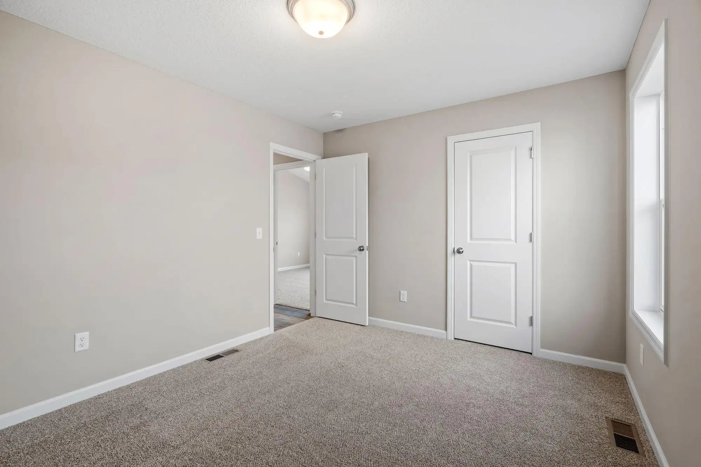 4935 162nd Circle, Hugo, MN 55038