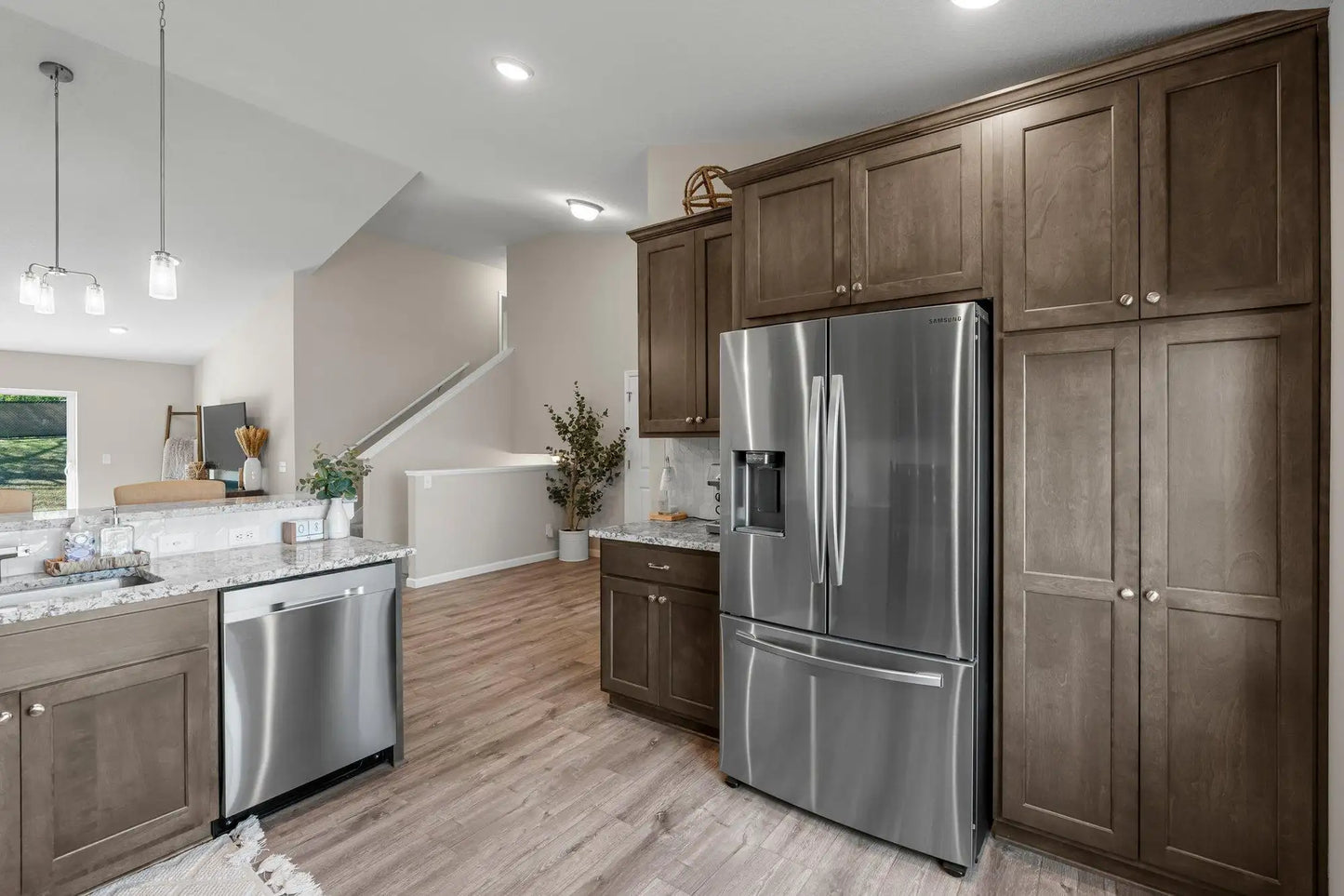 5928 Upper 179th St , Lakeville, MN 55044
