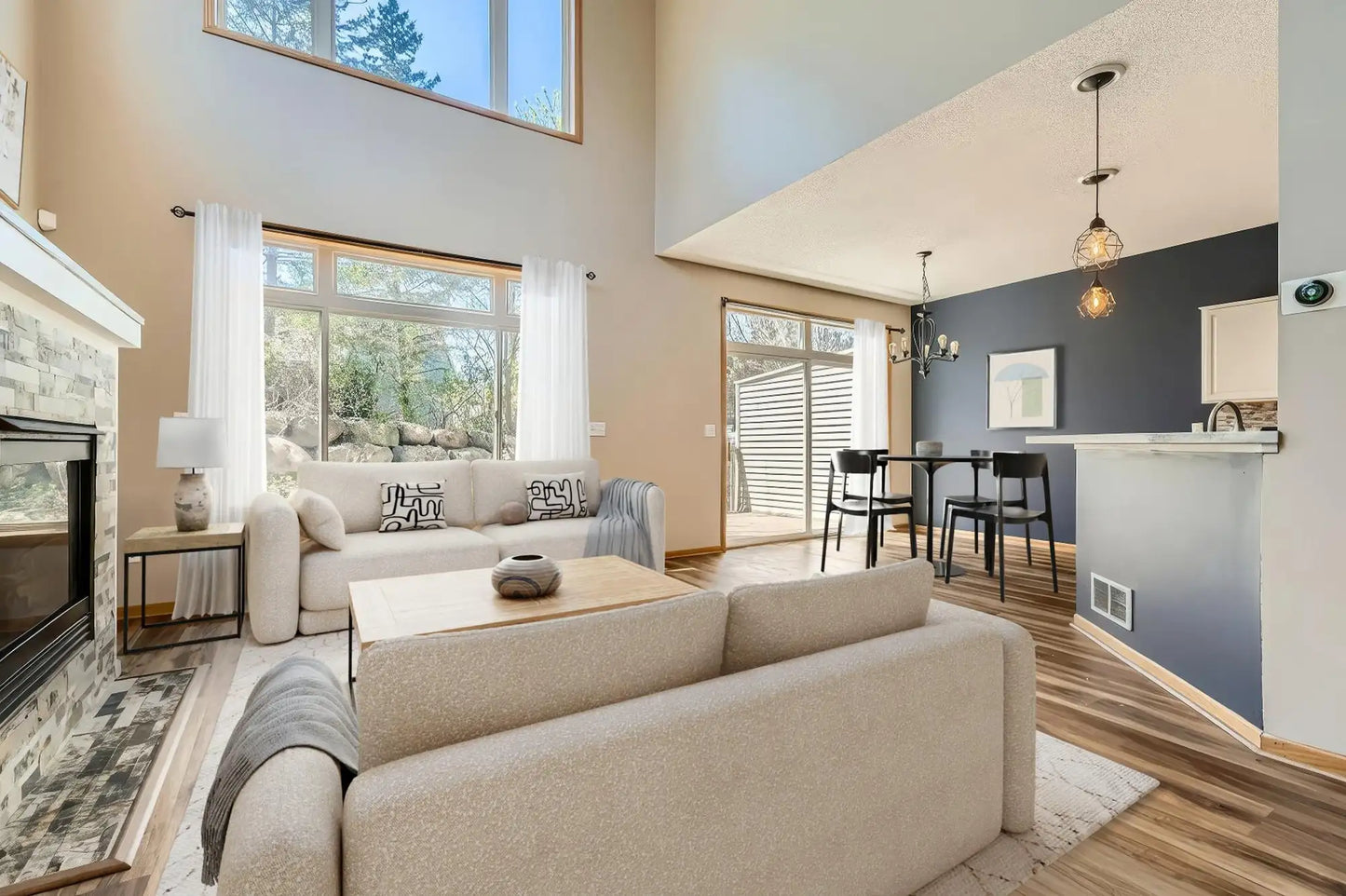 604 Crane Creek Lane, Eagan, MN 55121