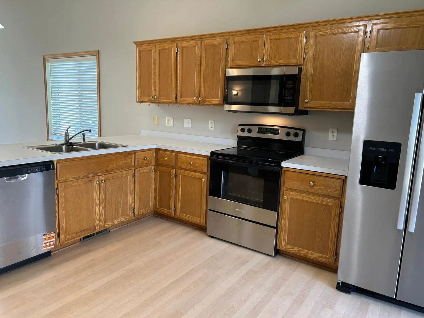 15820 Cicerone Path, Rosemount, MN 55068