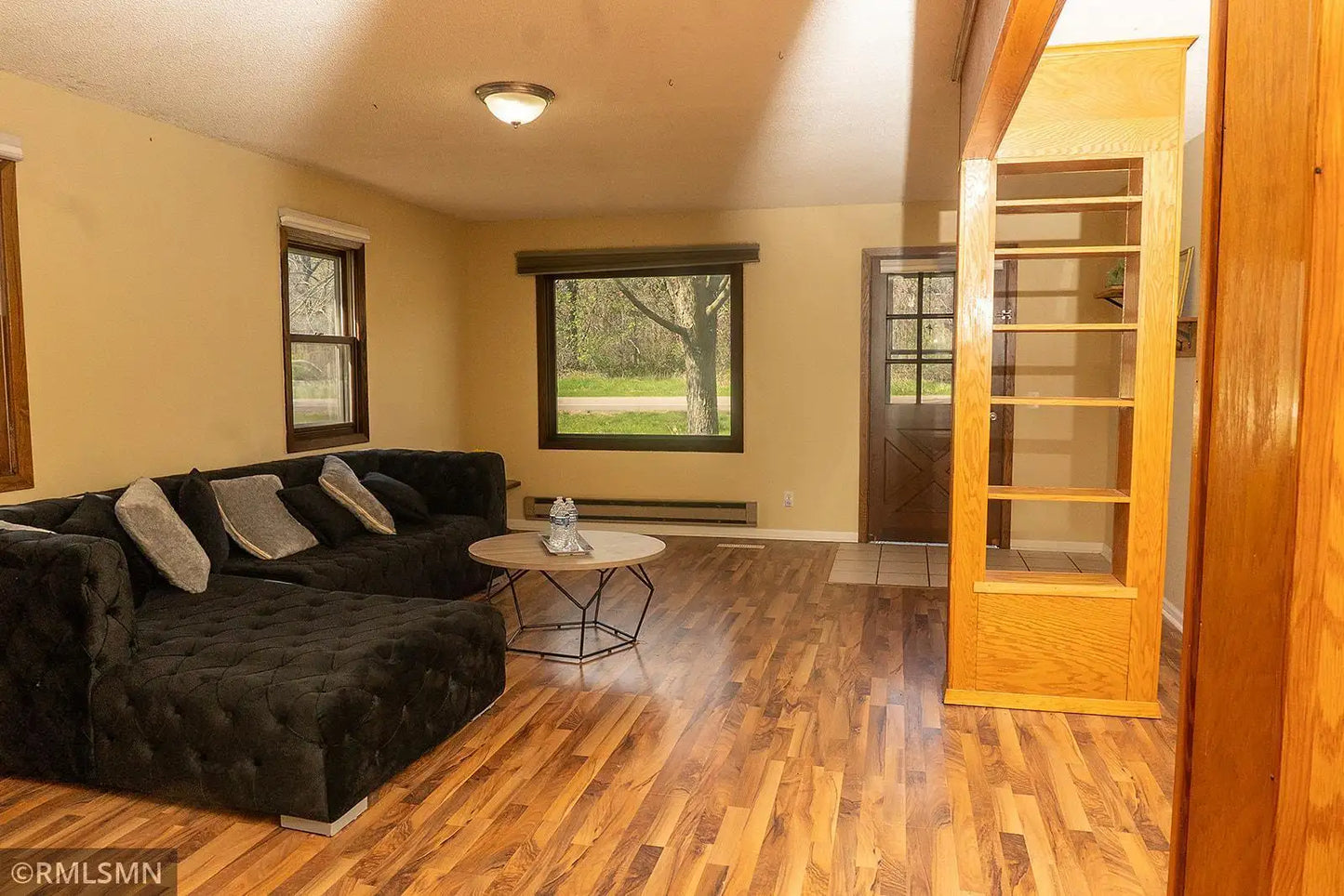 14209 County Road 75 , Silver Creek Twp, MN 55362