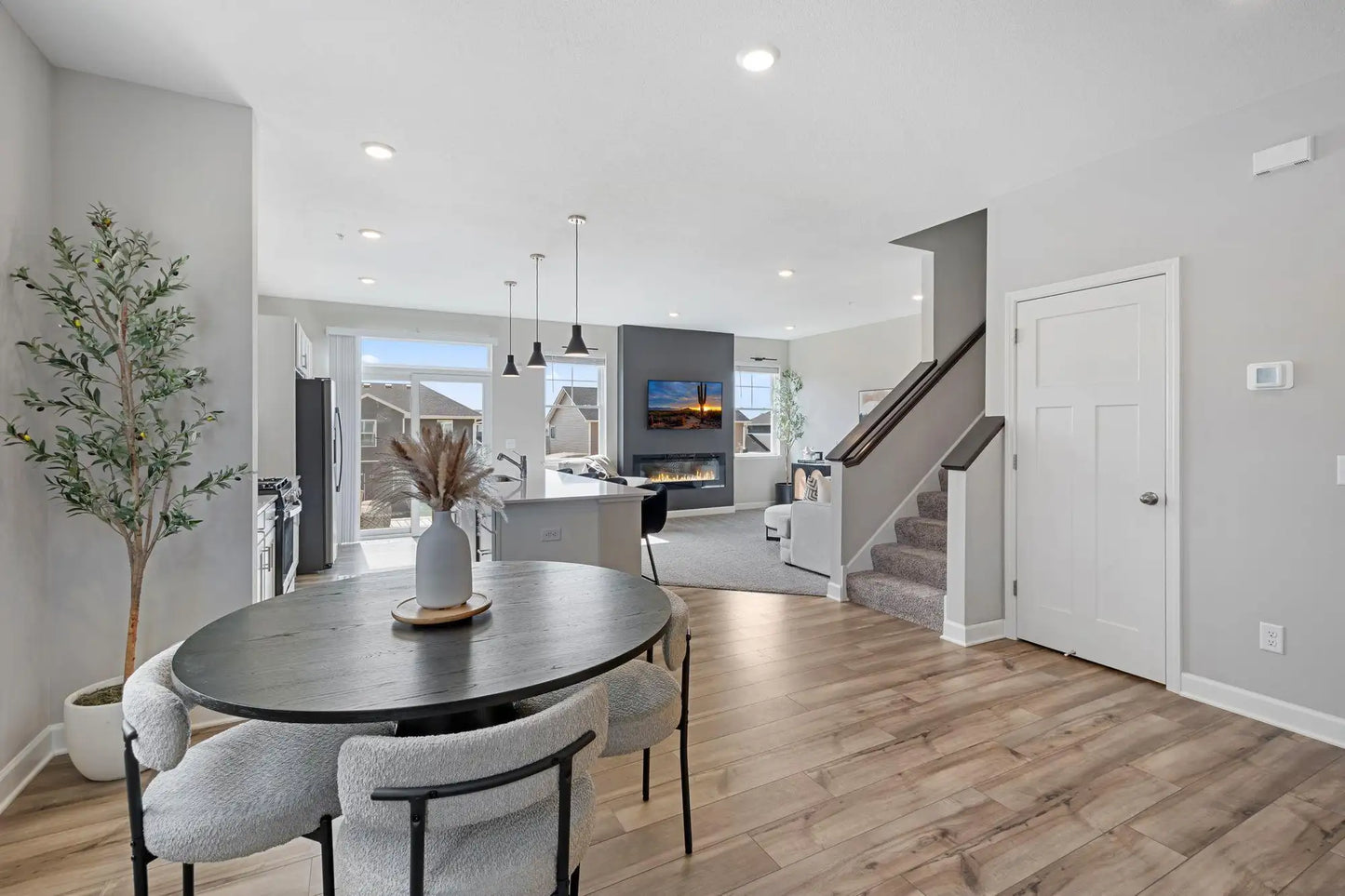 441 Murray Hill Way, Waconia, MN 55387