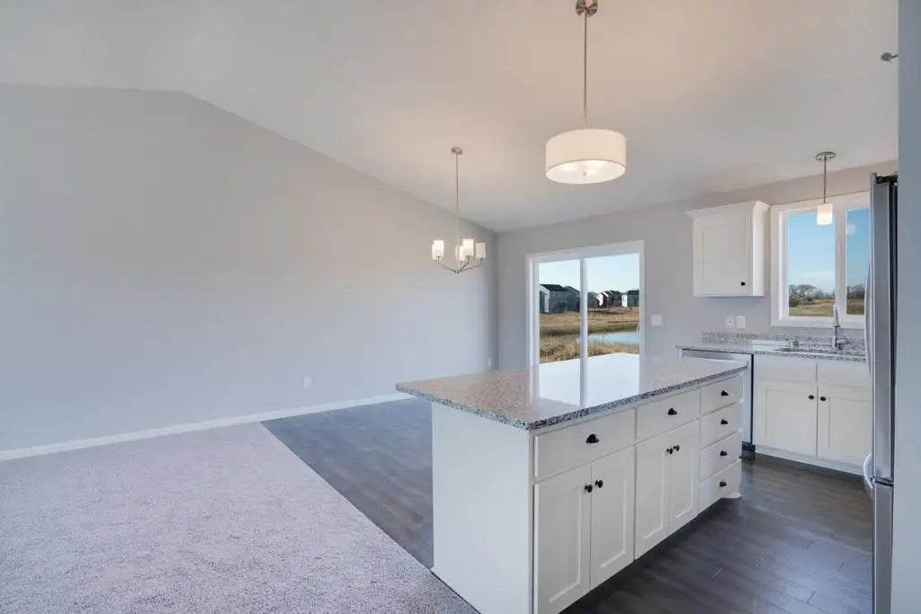 19911 English Avenue, Forest Lake, MN 55025