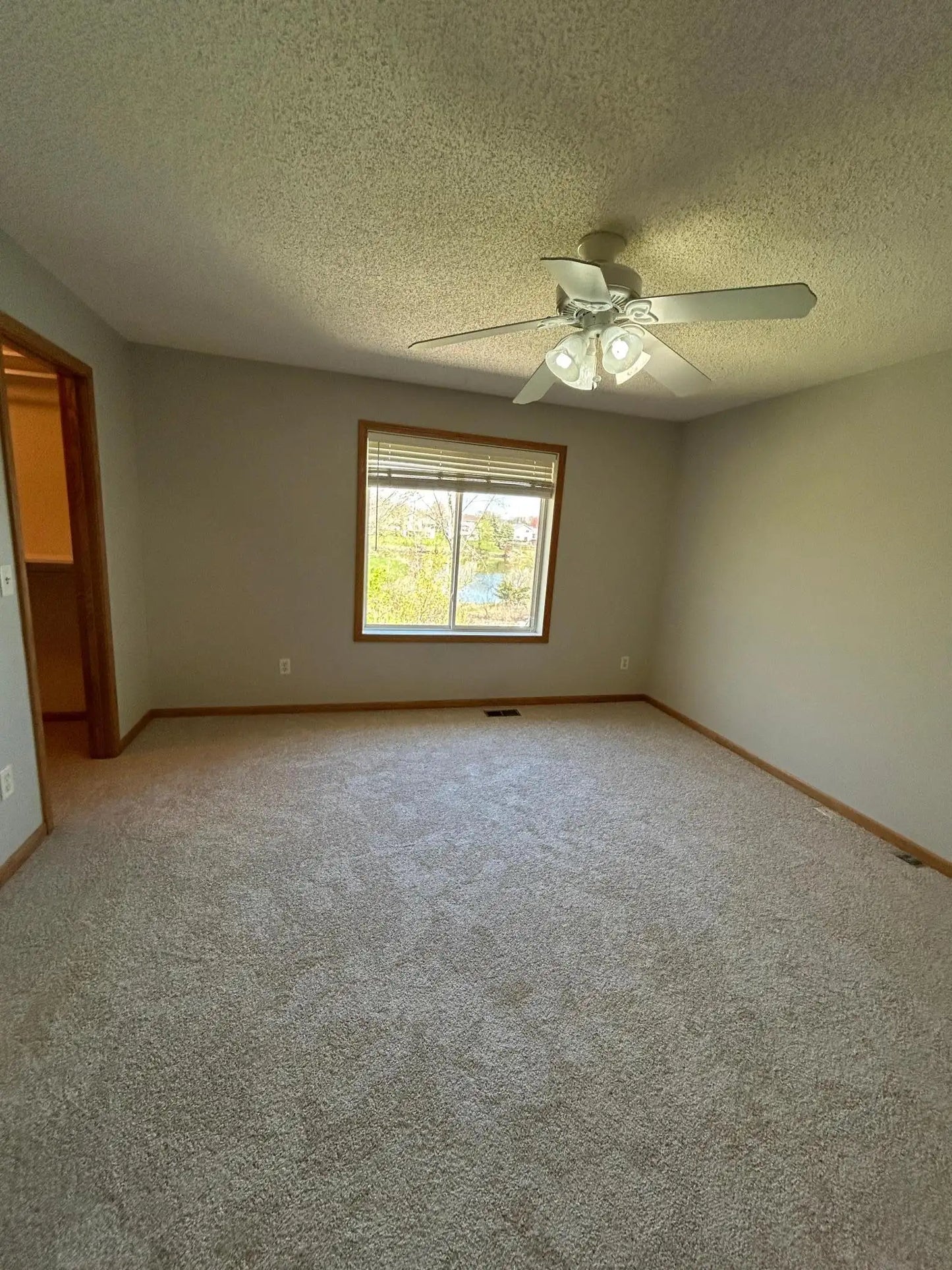 15820 Cicerone Path, Rosemount, MN 55068
