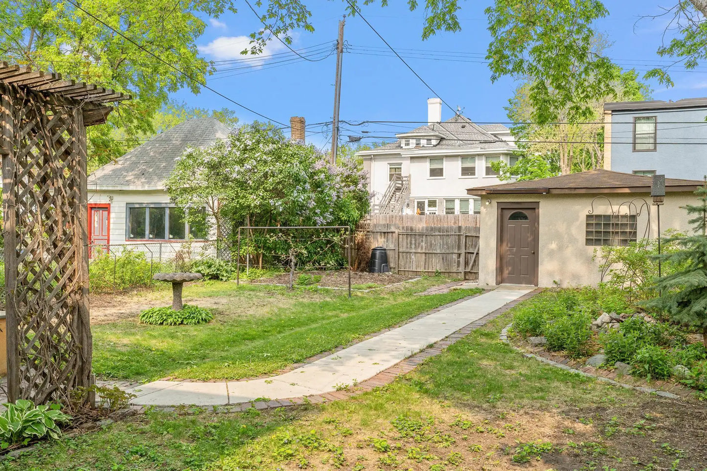 2505 Pleasant Avenue, Minneapolis, MN 55404