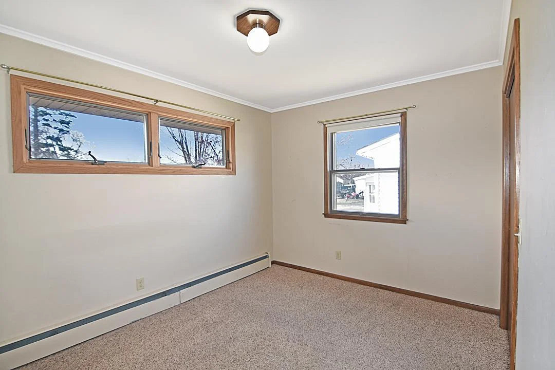 910 Ash Street, Sauk Centre, MN 56378