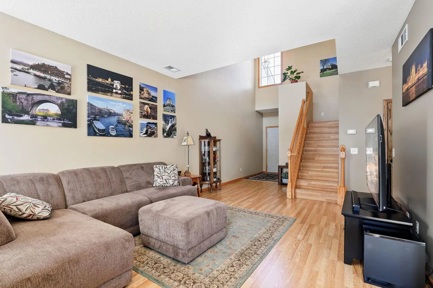 1511 Yorkshire Lane, Shakopee, MN 55379