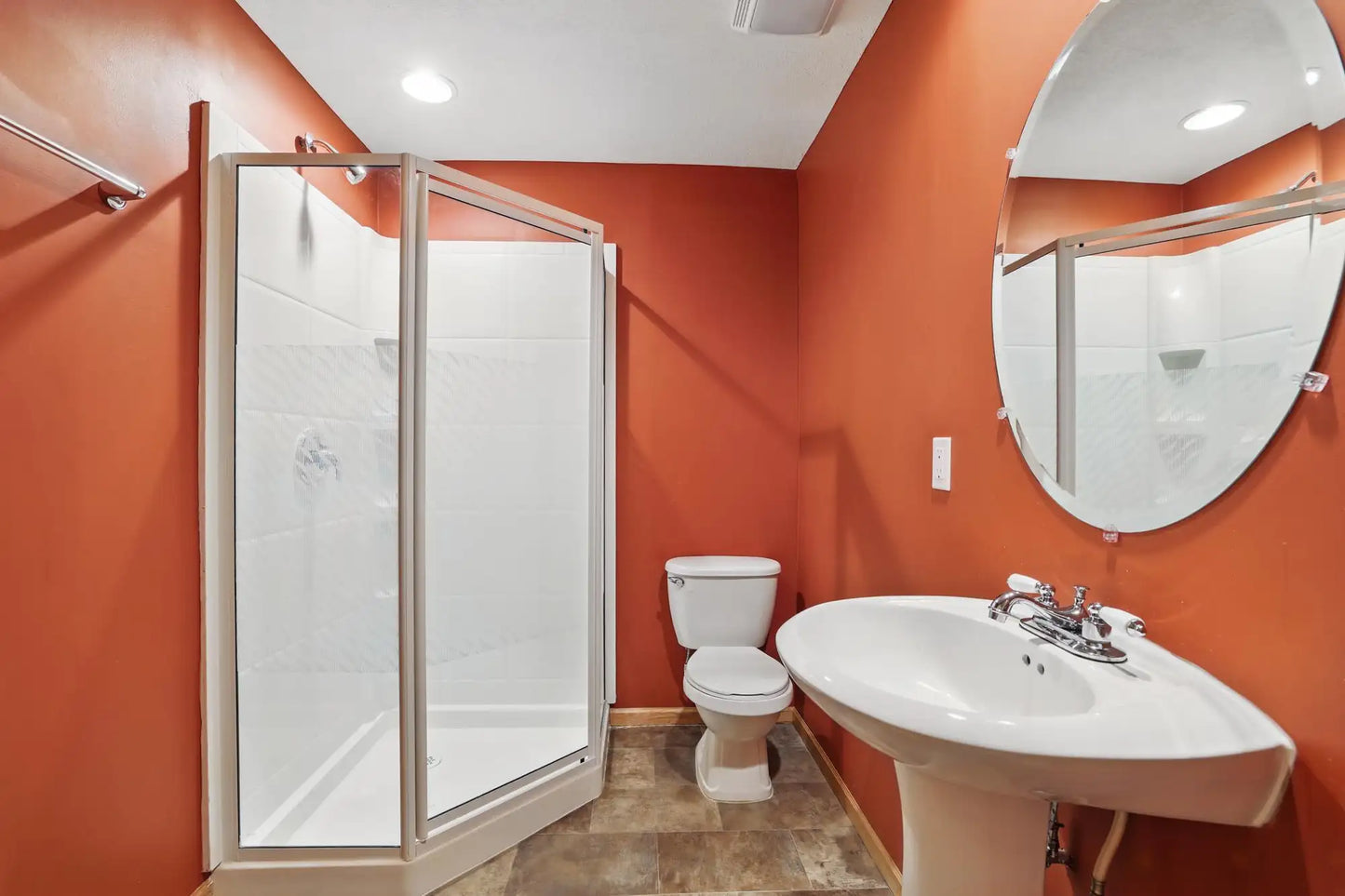 1191 Sterling Circle, Maplewood, MN 55119