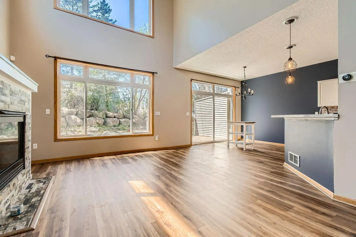 604 Crane Creek Lane, Eagan, MN 55121