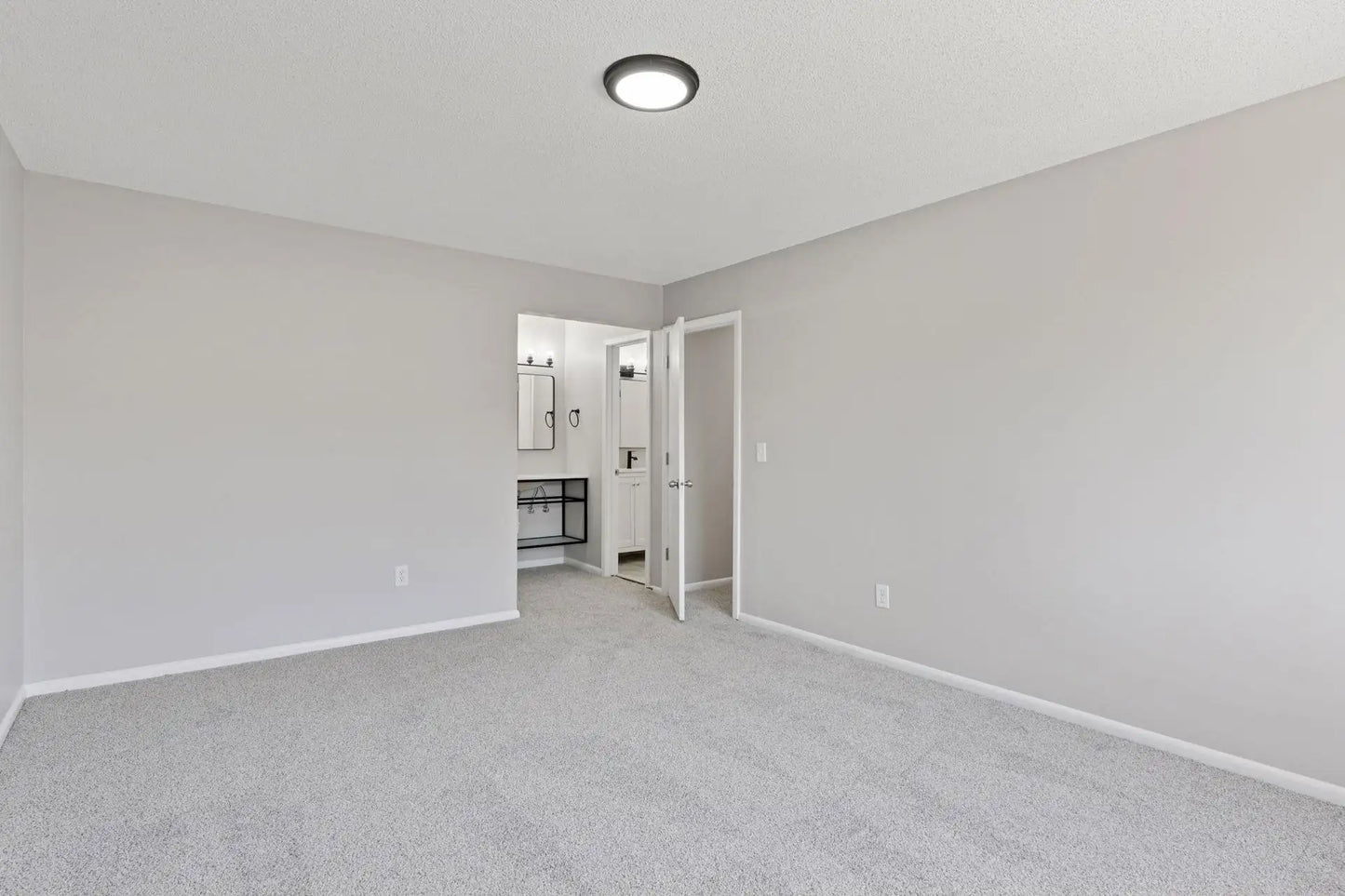 8709 Maplebrook Circle, Brooklyn Park, MN 55445