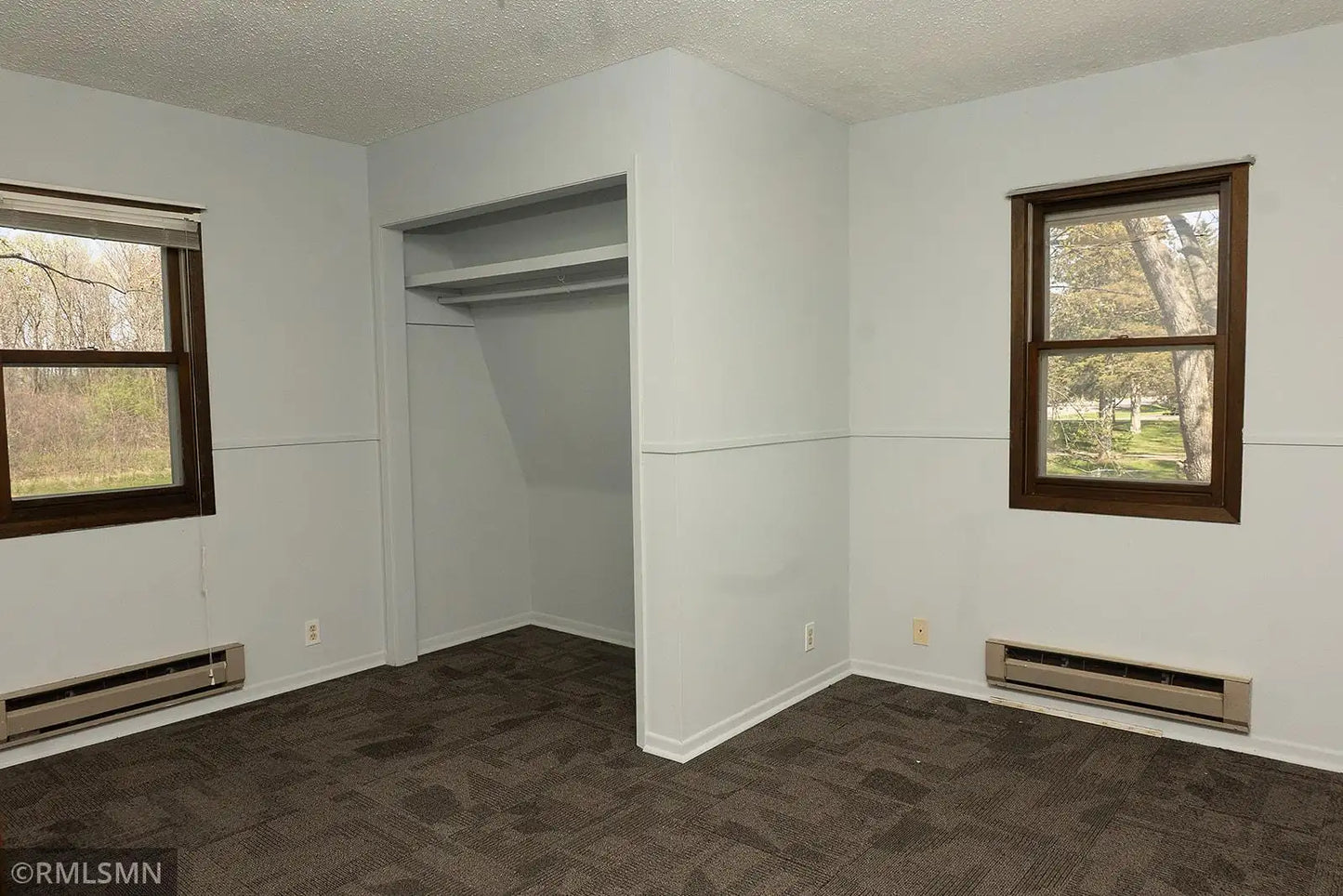 14209 County Road 75 , Silver Creek Twp, MN 55362