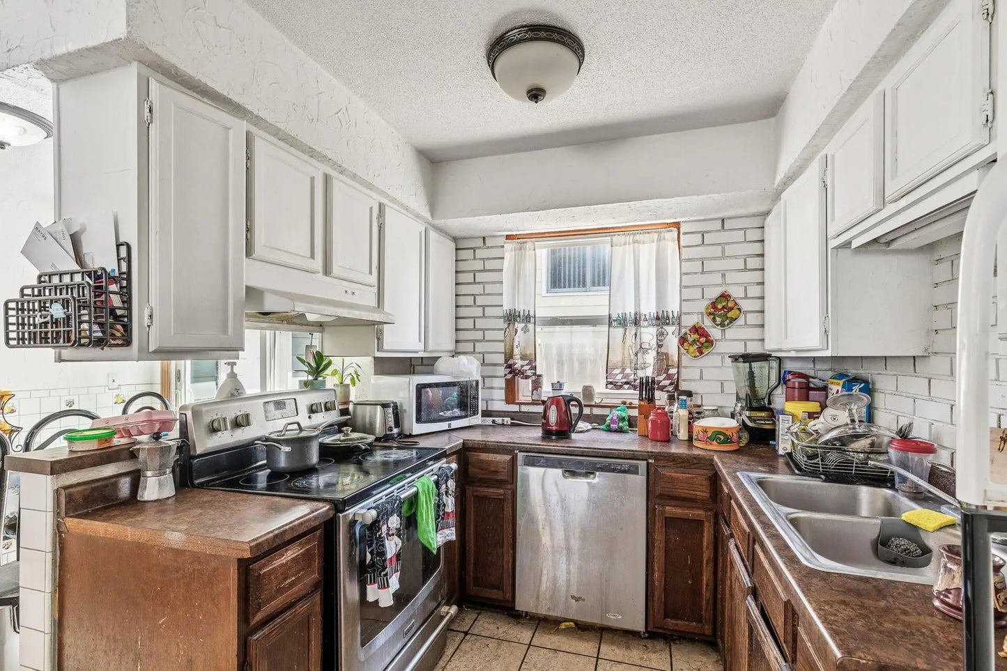 360 Hawthorne Avenue, Saint Paul, MN 55130