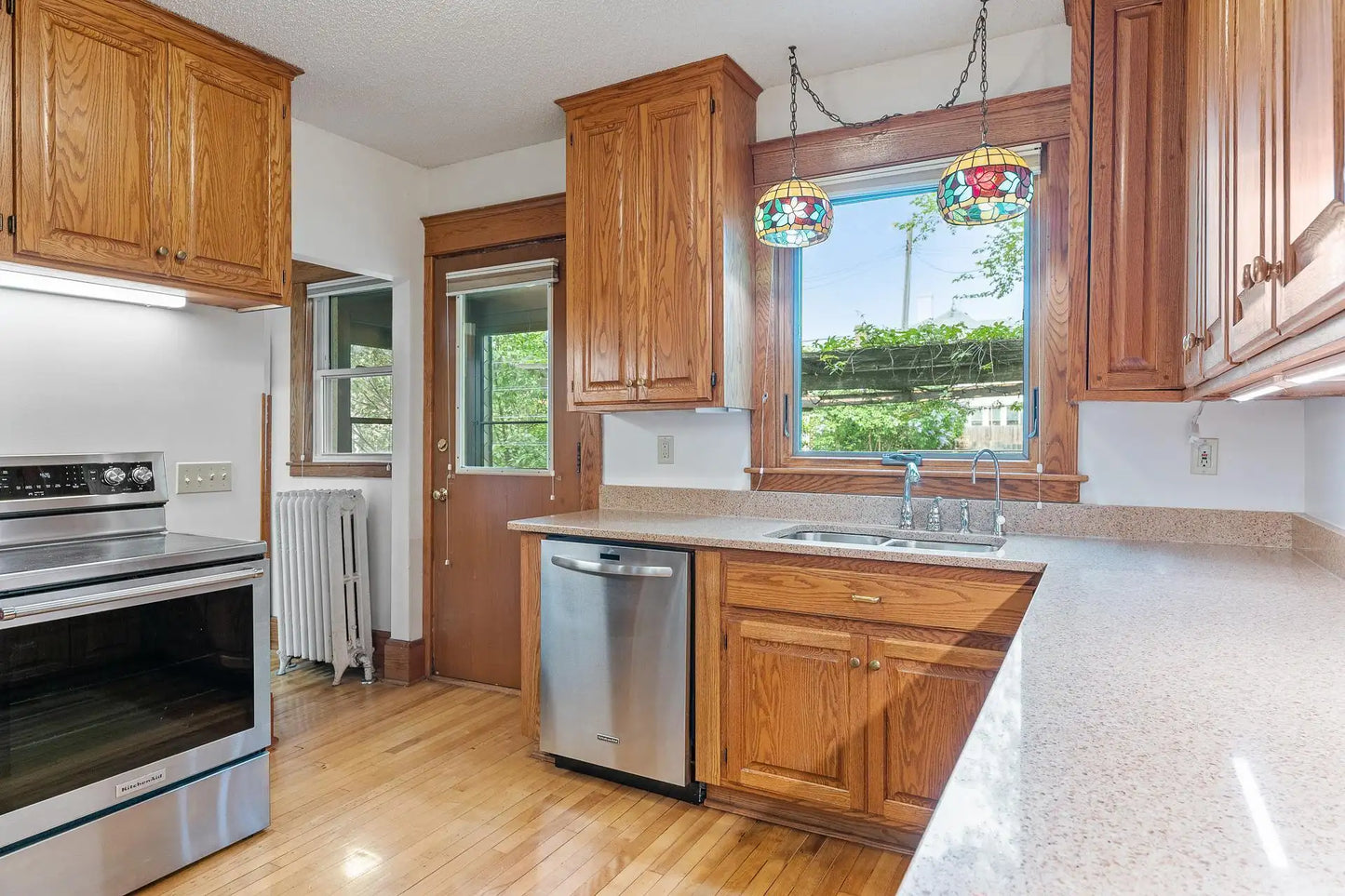2505 Pleasant Avenue, Minneapolis, MN 55404