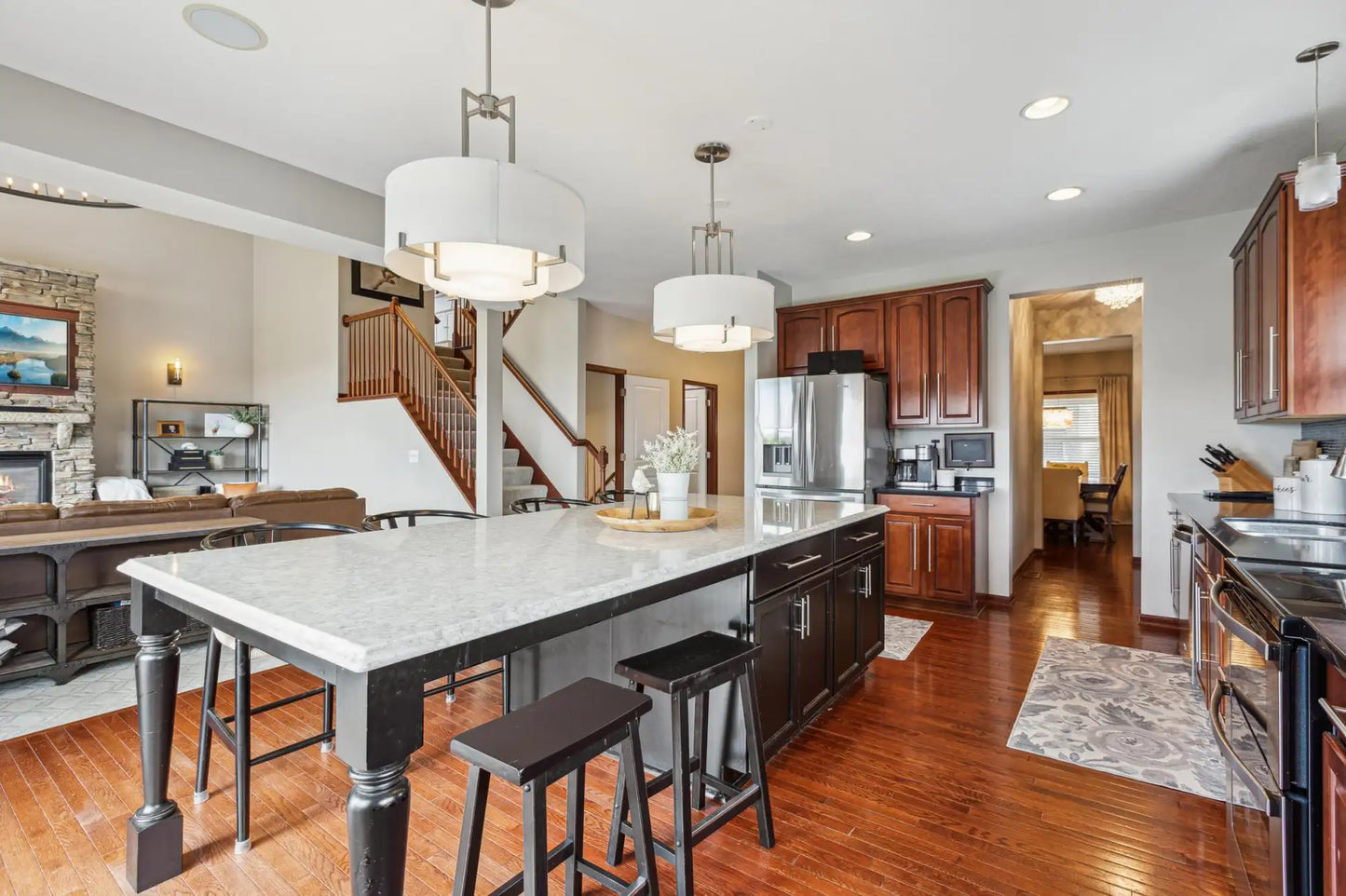 11229 68th Street, Albertville, MN 55301