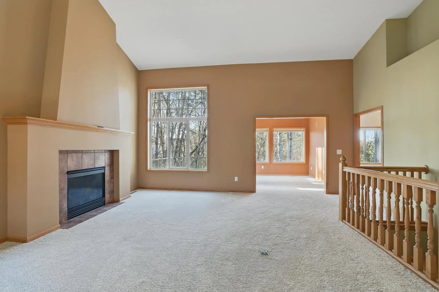 1191 Sterling Circle, Maplewood, MN 55119