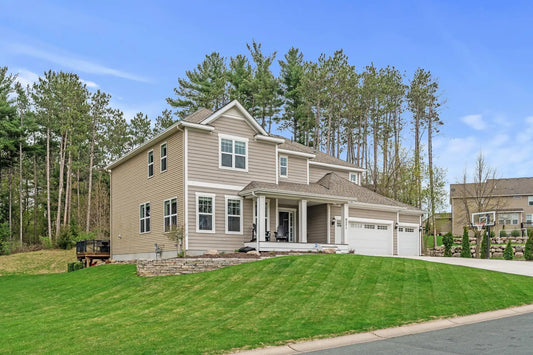 8571 Crismon Way, Inver Grove Heights, MN 55076