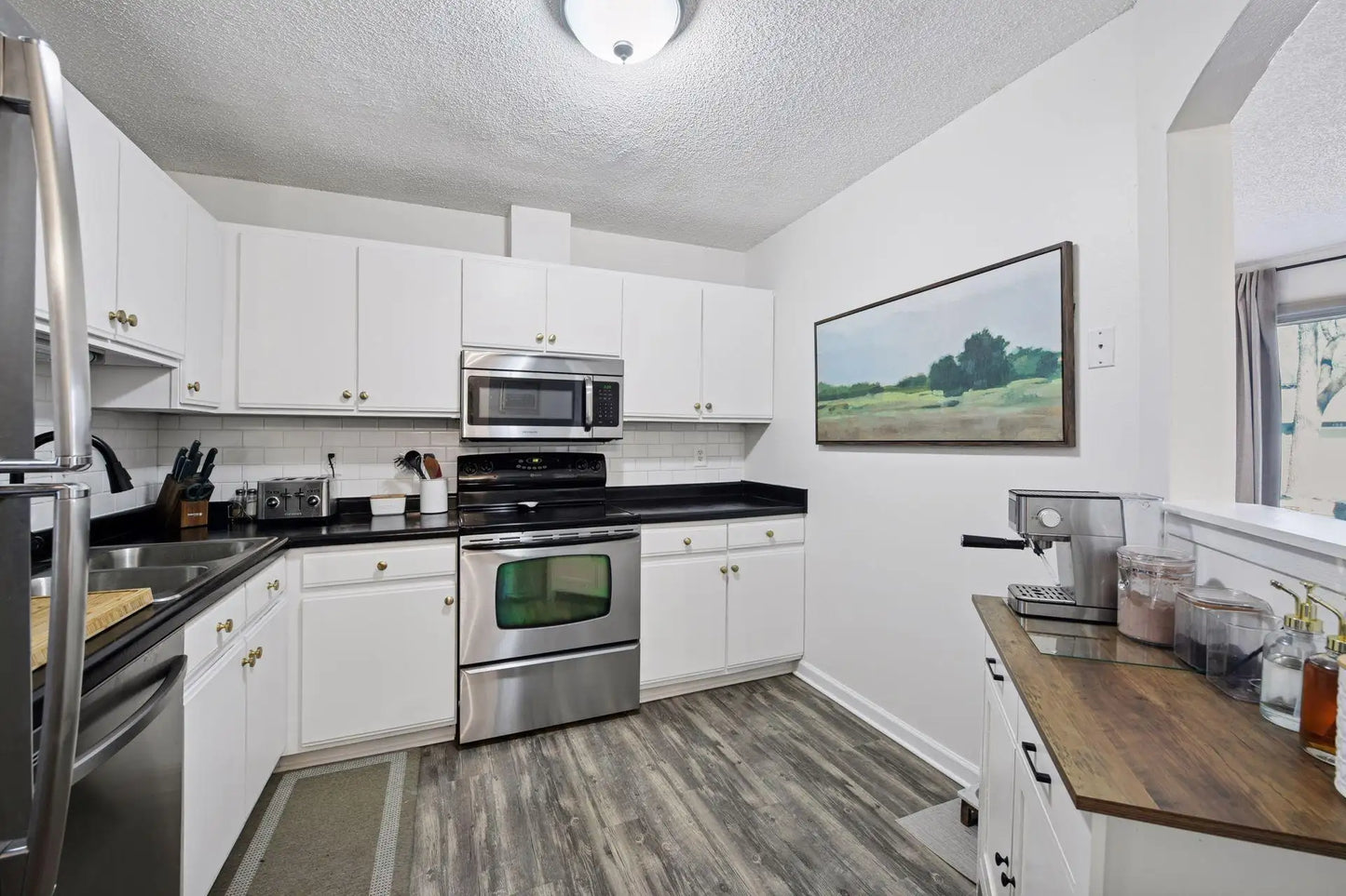 720 Village Road, Chanhassen, MN 55317