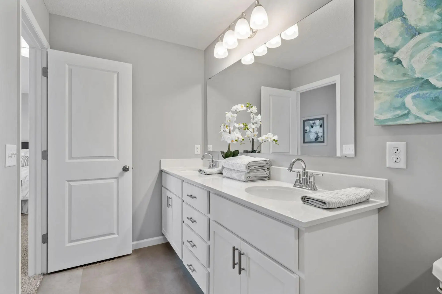 19941 English Avenue, Forest Lake, MN 55025