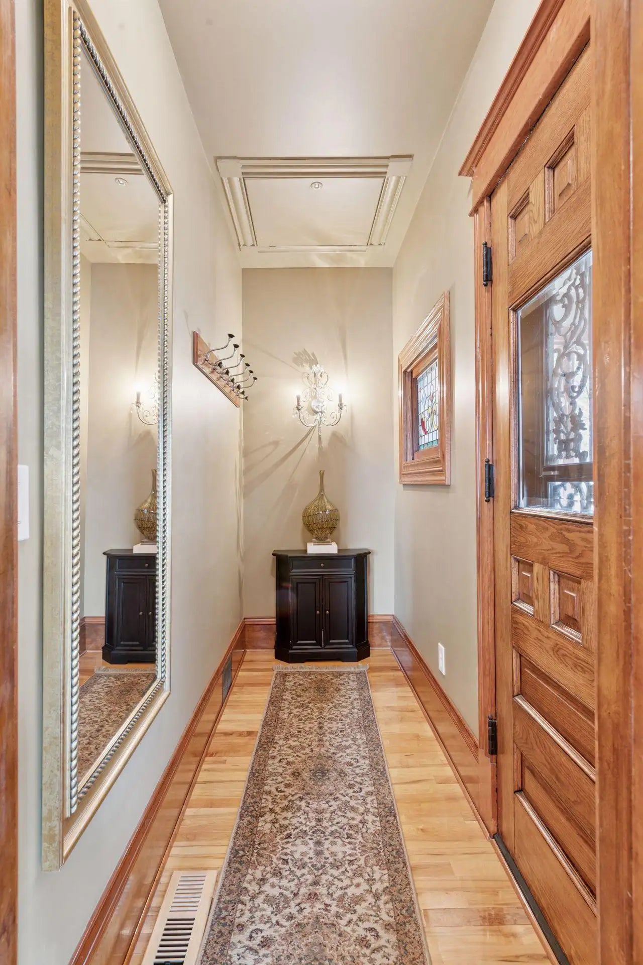 1910 Mckinley Street, Minneapolis, MN 55418