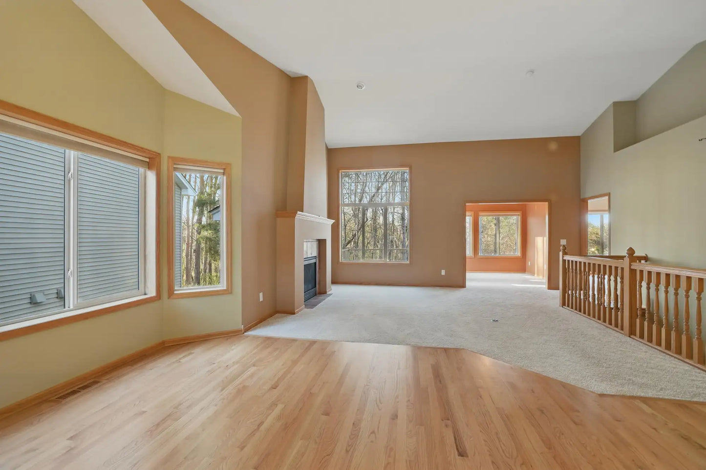 1191 Sterling Circle, Maplewood, MN 55119