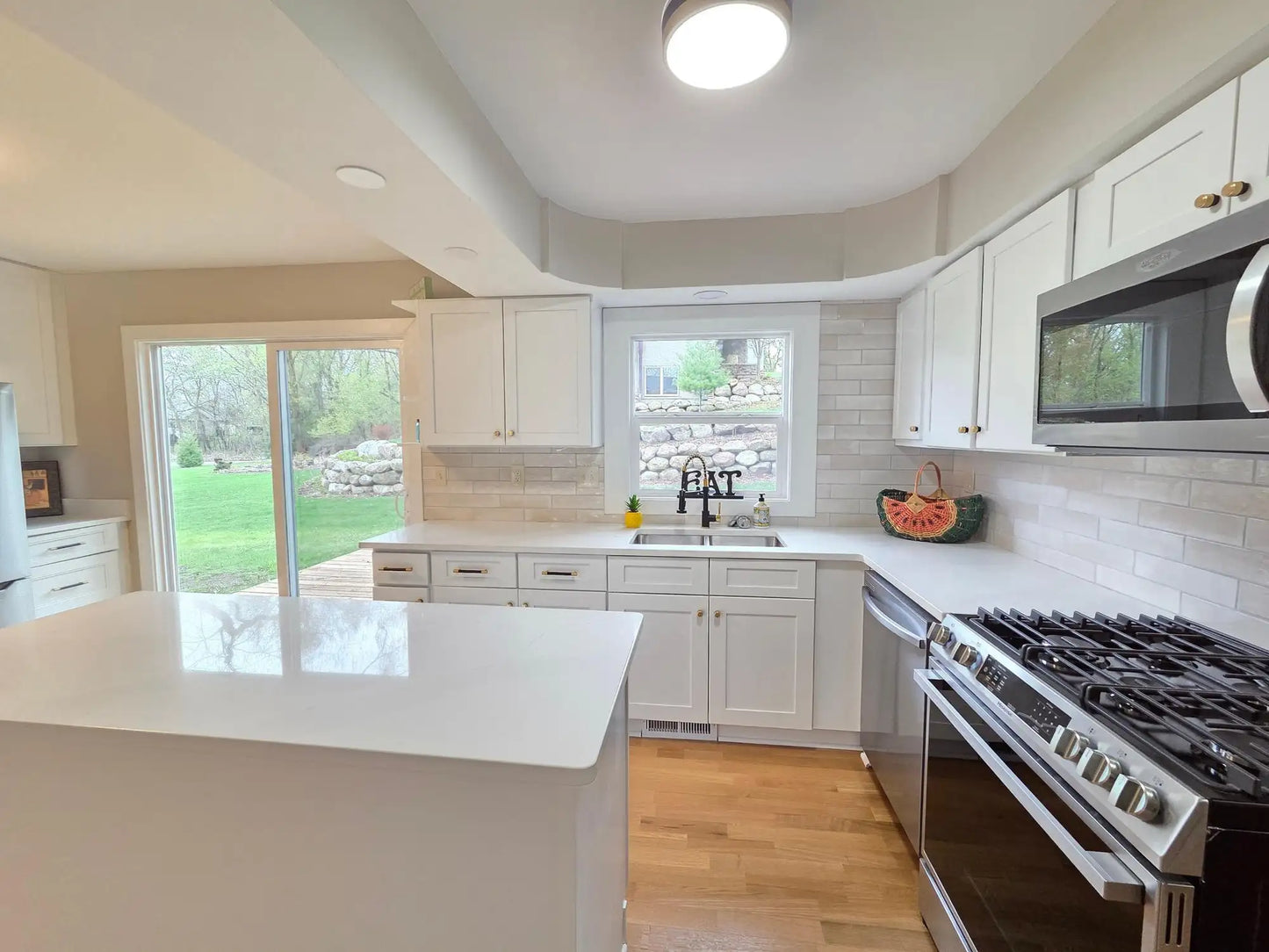 13801 Lake Street Extension, Minnetonka, MN 55345