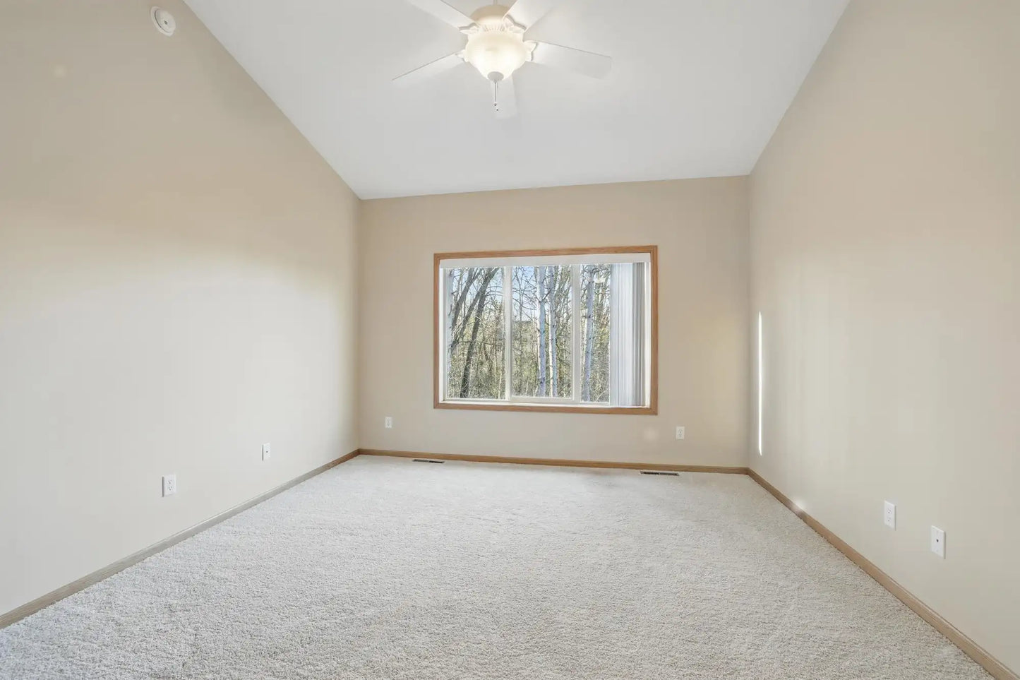 1191 Sterling Circle, Maplewood, MN 55119