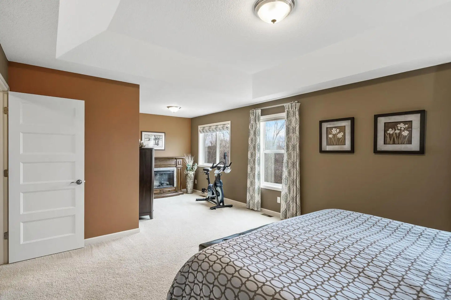 8000 55th Lane, New Hope, MN 55428
