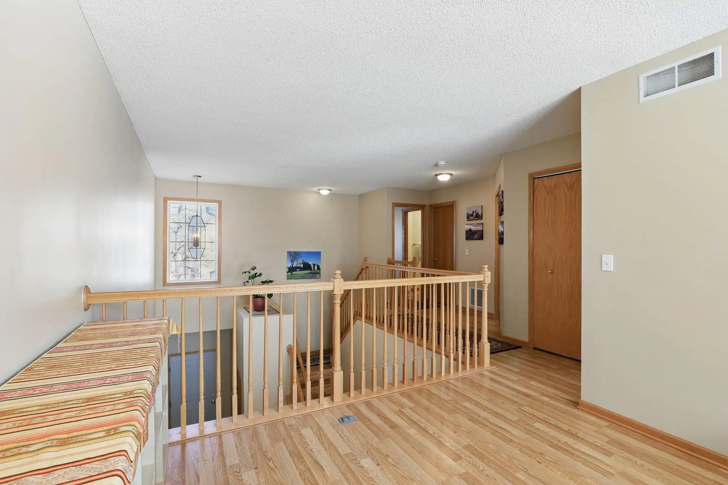 1511 Yorkshire Lane, Shakopee, MN 55379