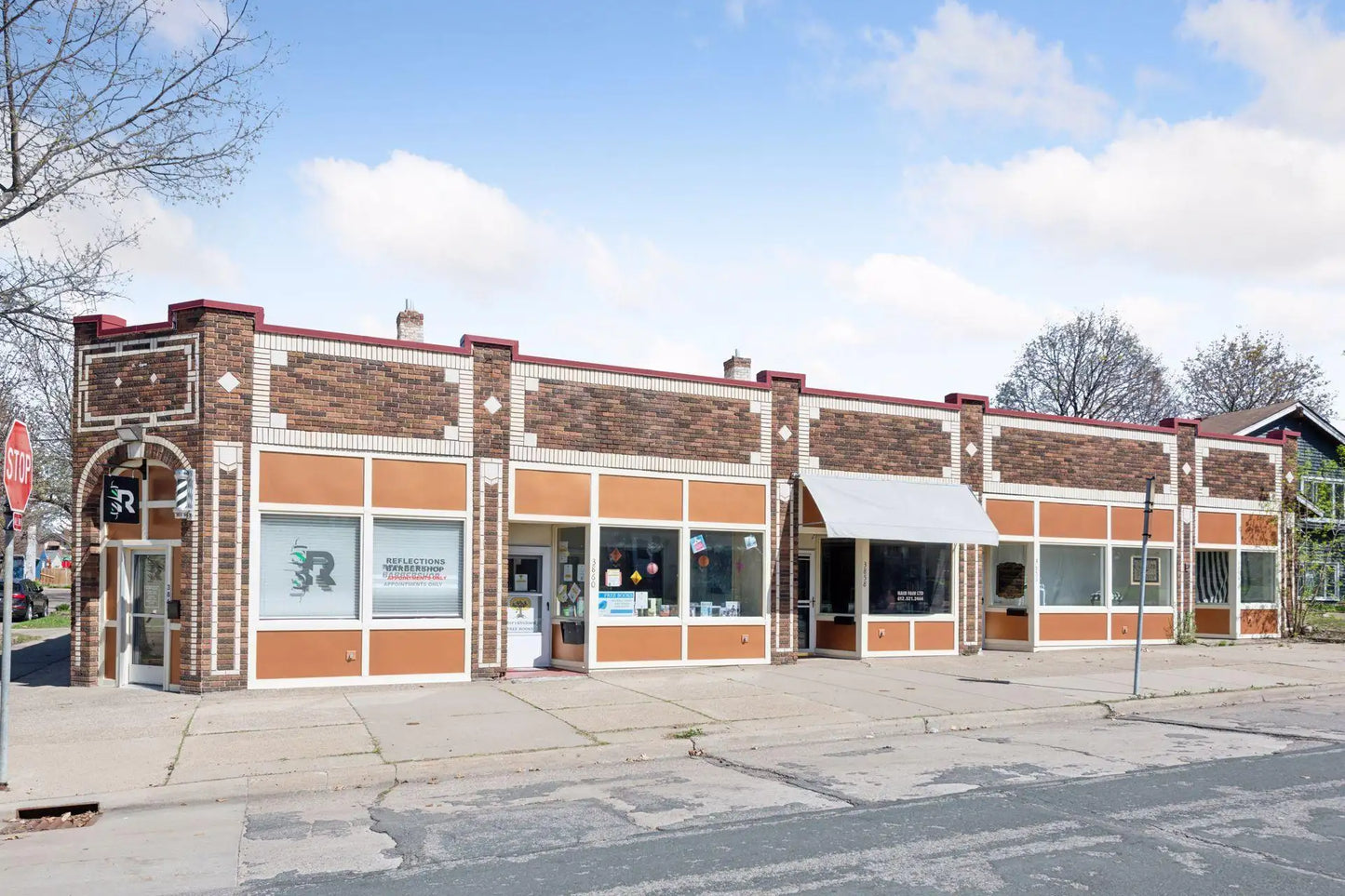3854 Thomas Avenue, Minneapolis, MN 55412