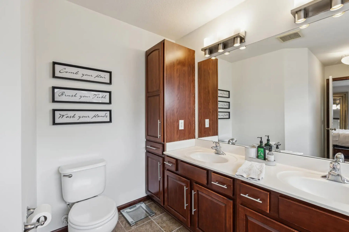 11229 68th Street, Albertville, MN 55301