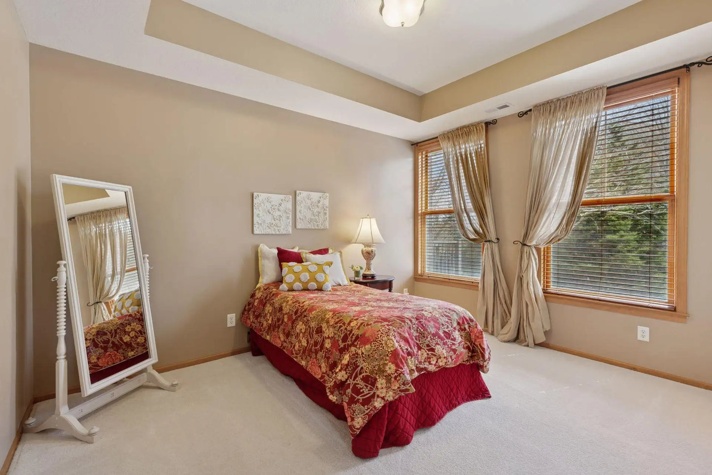 3110 Chestnut Street, Chaska, MN 55318