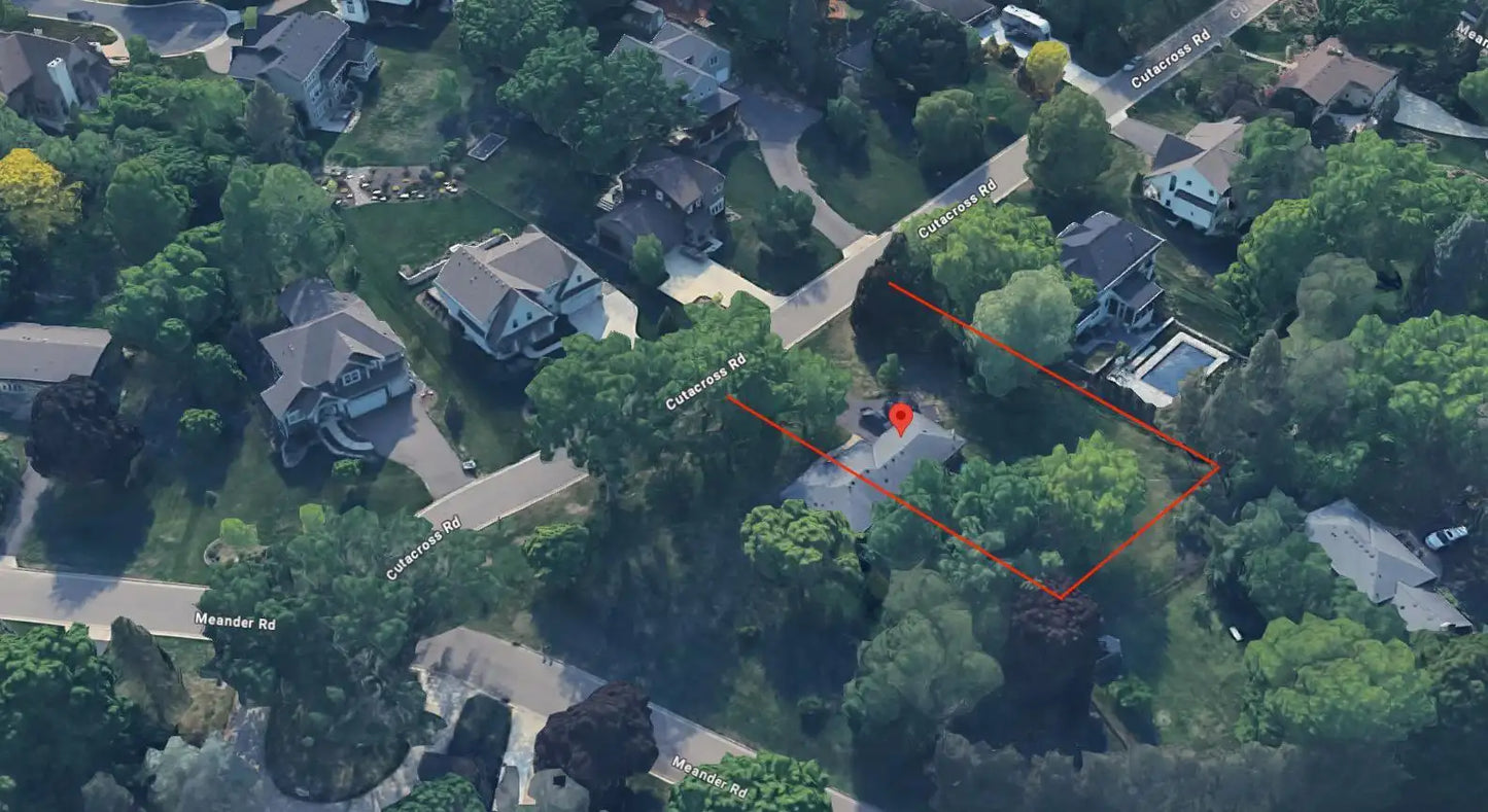 200 Cutacross Road, Golden Valley, MN 55422