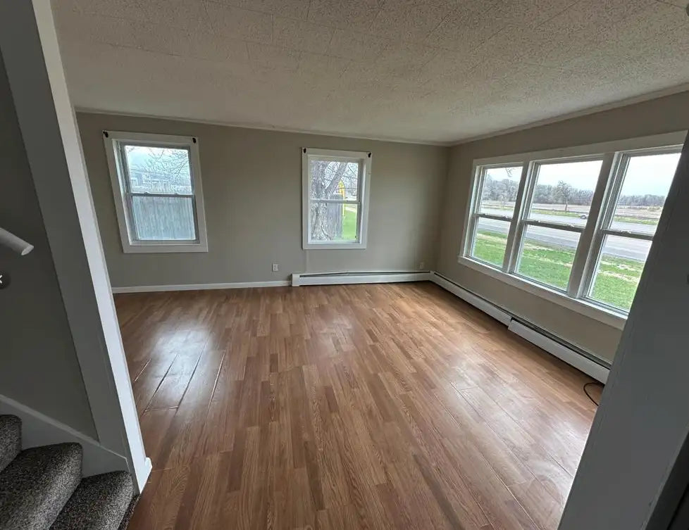 121 US Highway 10 , Big Lake, MN 55309