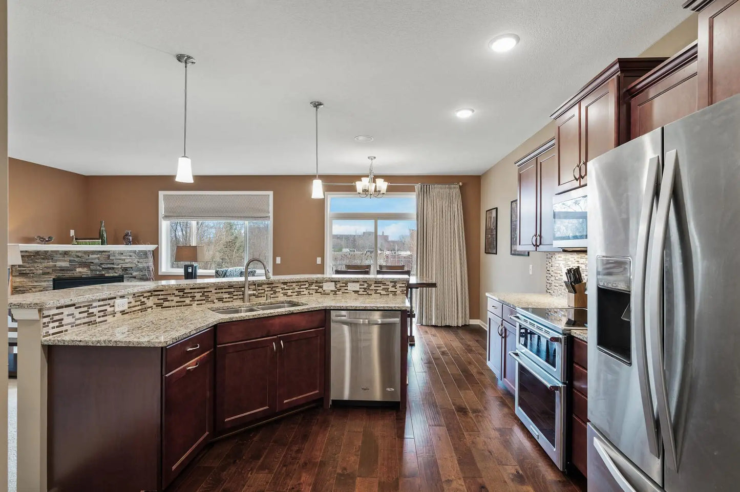 8000 55th Lane, New Hope, MN 55428