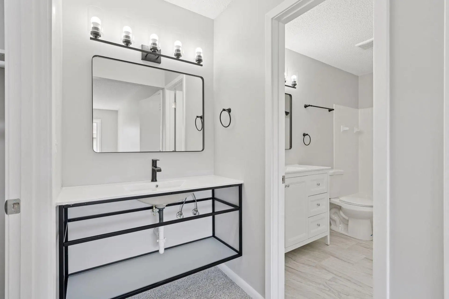 8709 Maplebrook Circle, Brooklyn Park, MN 55445