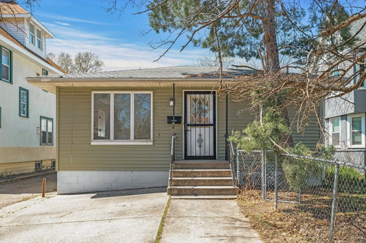 3240 Pleasant Avenue, Minneapolis, MN 55408