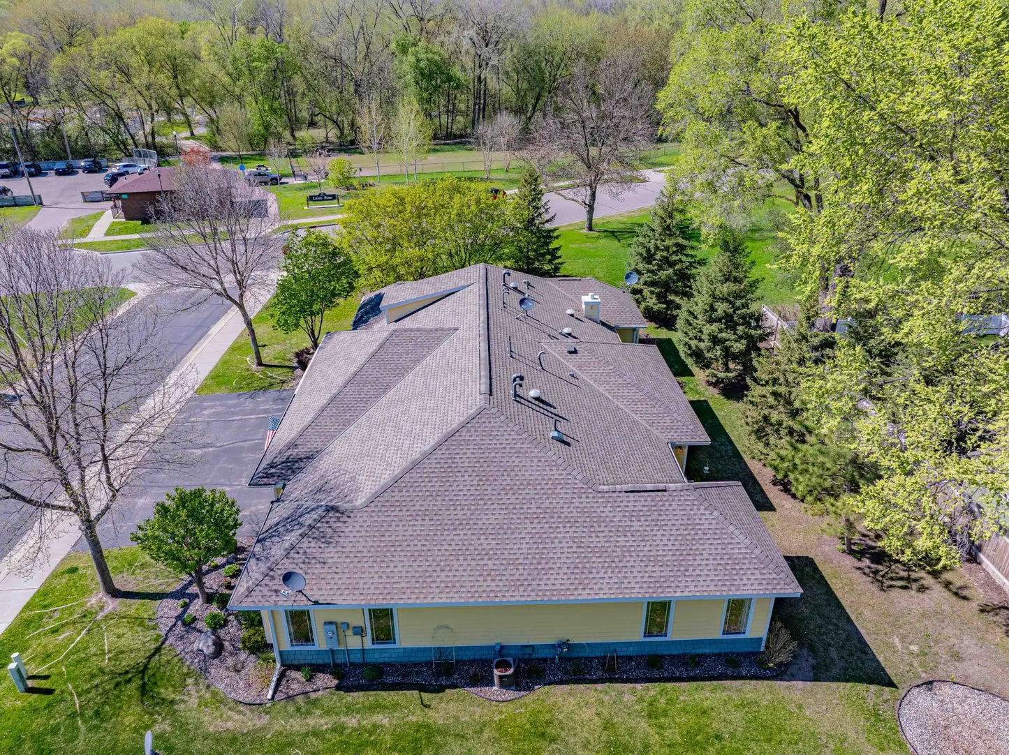 1475 Ravoux Lane, Chaska, MN 55318