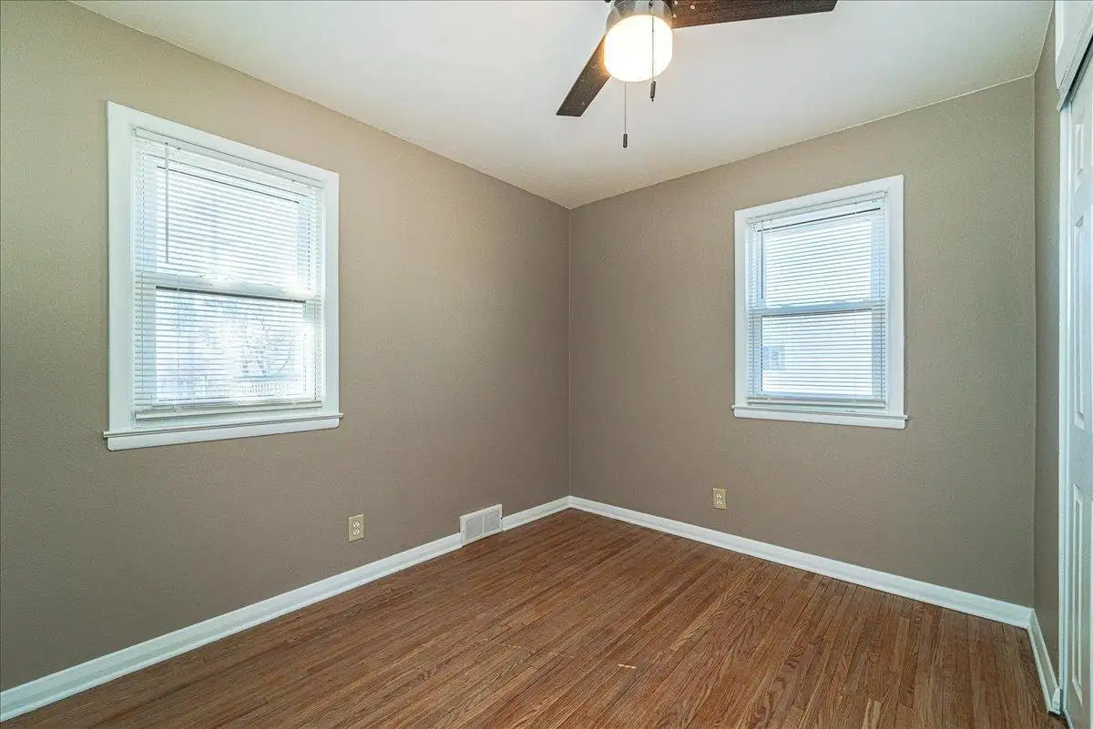 115 Spruce Street, South Saint Paul, MN 55075