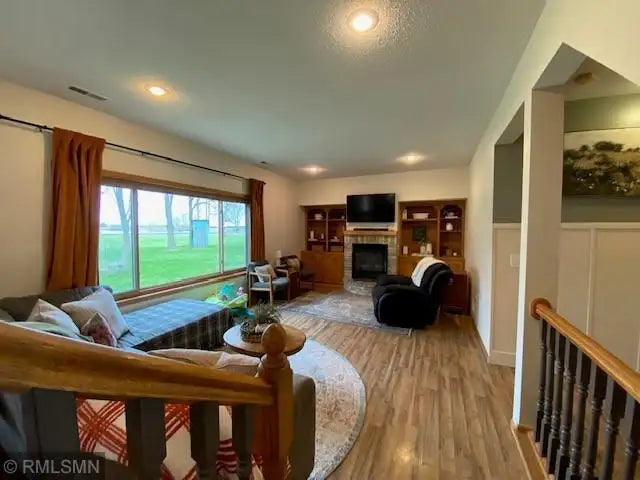 20041 Twin Oaks Circle, Sand Creek Twp, MN 55352