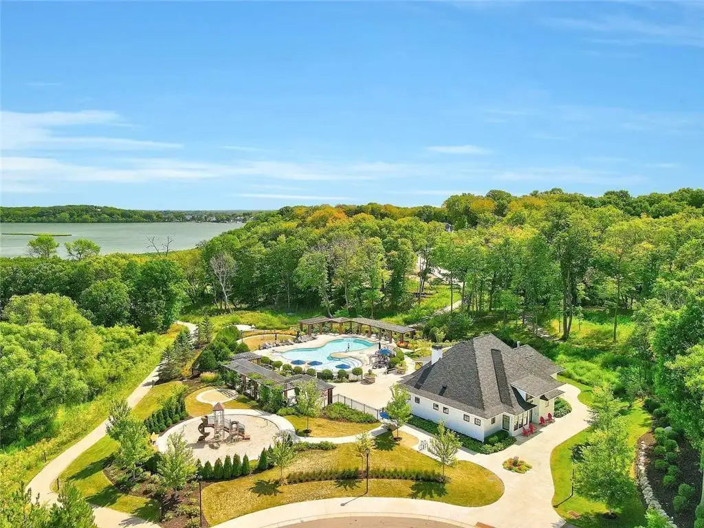 4612 Meadowview Lane, Minnetrista, MN 55331