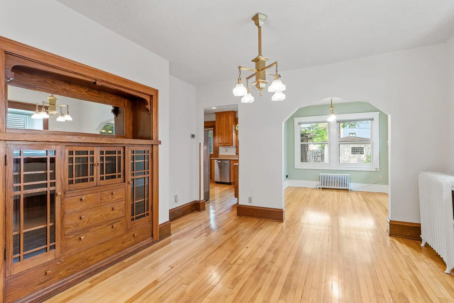 2505 Pleasant Avenue, Minneapolis, MN 55404