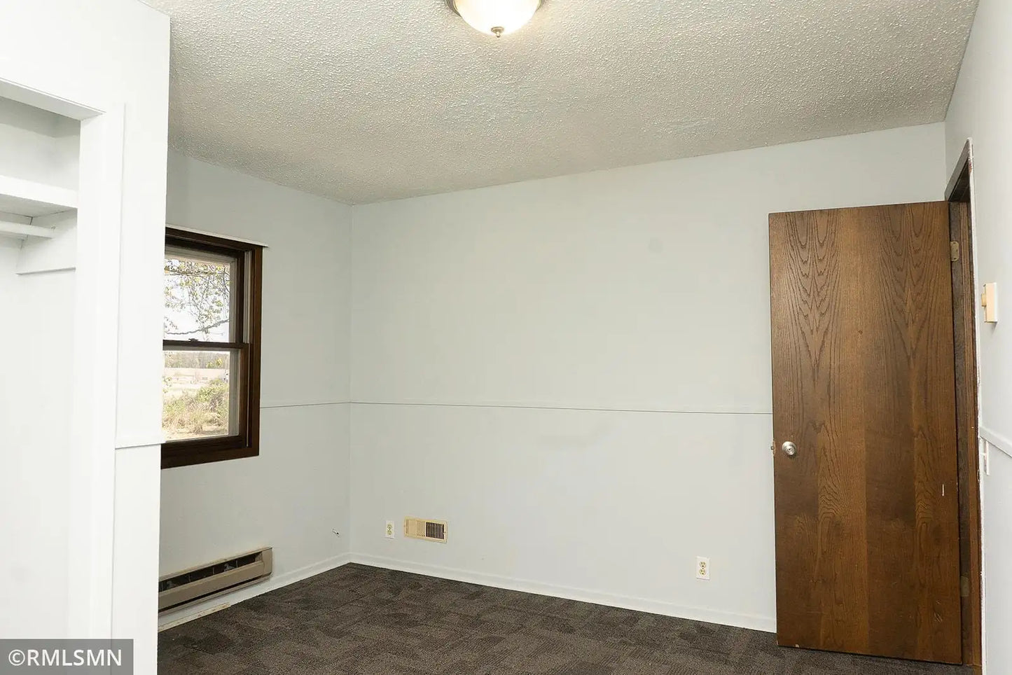 14209 County Road 75 , Silver Creek Twp, MN 55362
