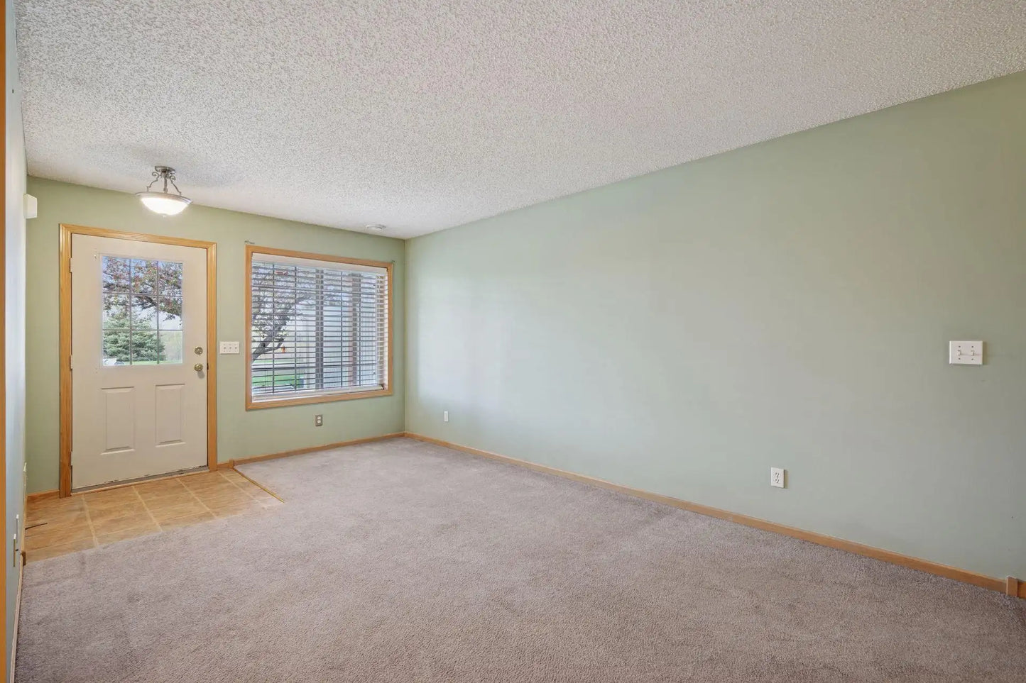 856 Independence Drive, Big Lake, MN 55309