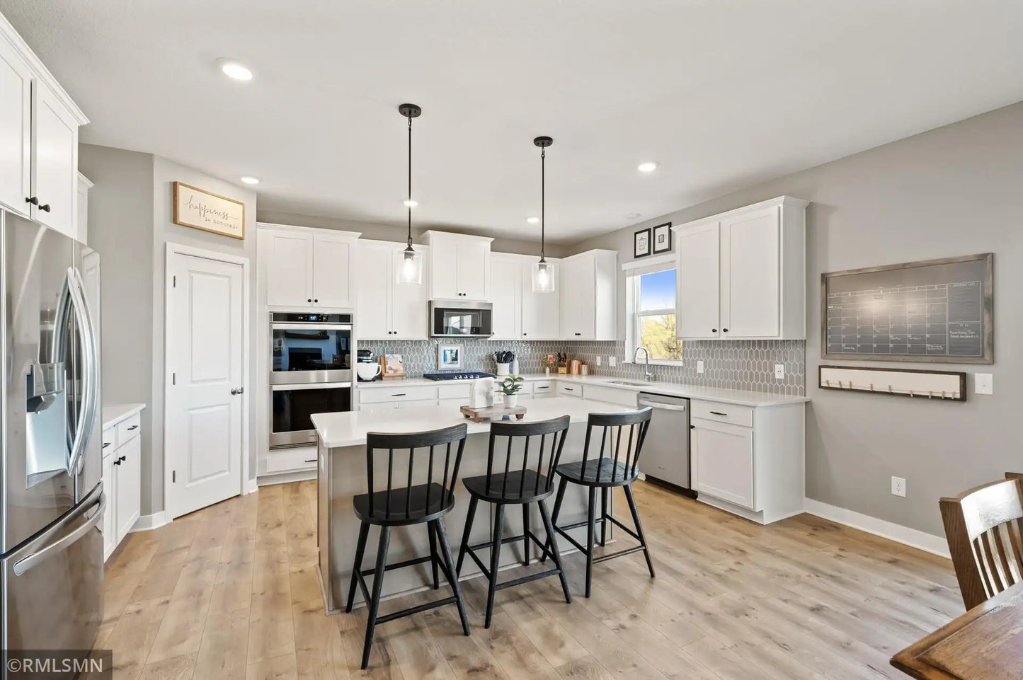 16221 Europa Avenue, Hugo, MN 55038