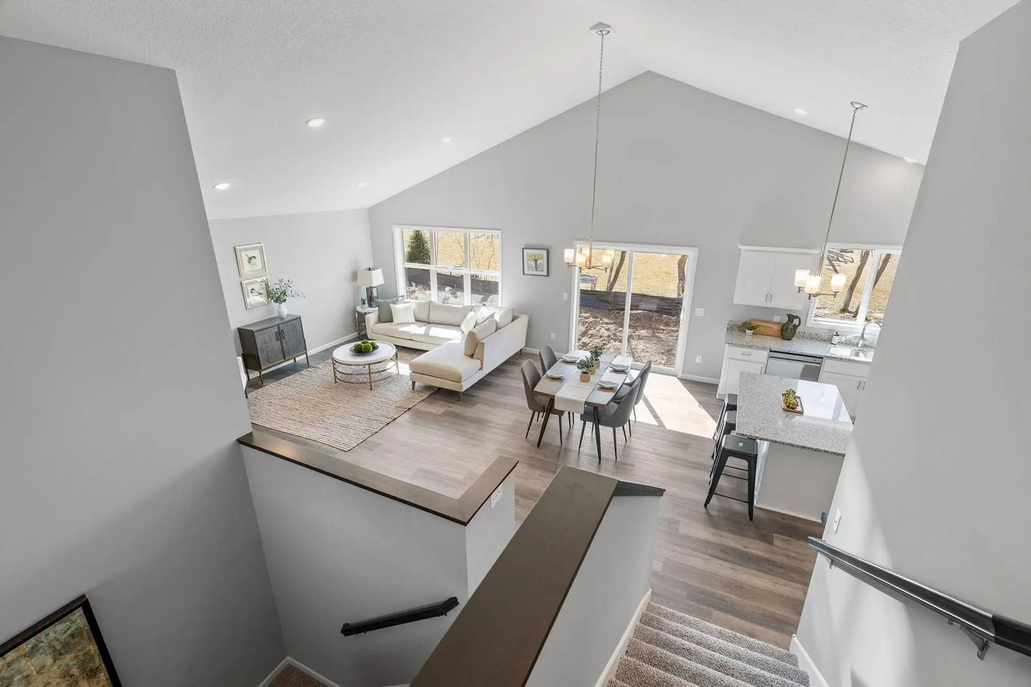 19941 English Avenue, Forest Lake, MN 55025