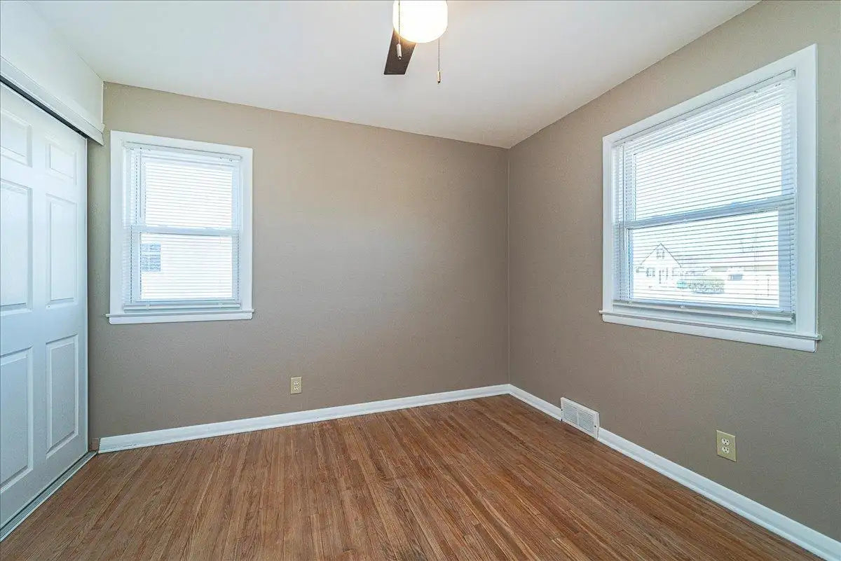 115 Spruce Street, South Saint Paul, MN 55075